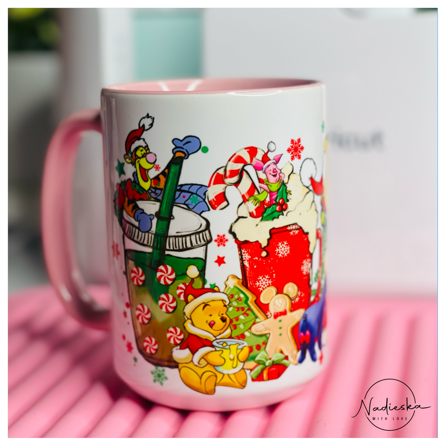 Pooh & friends Christmas mug