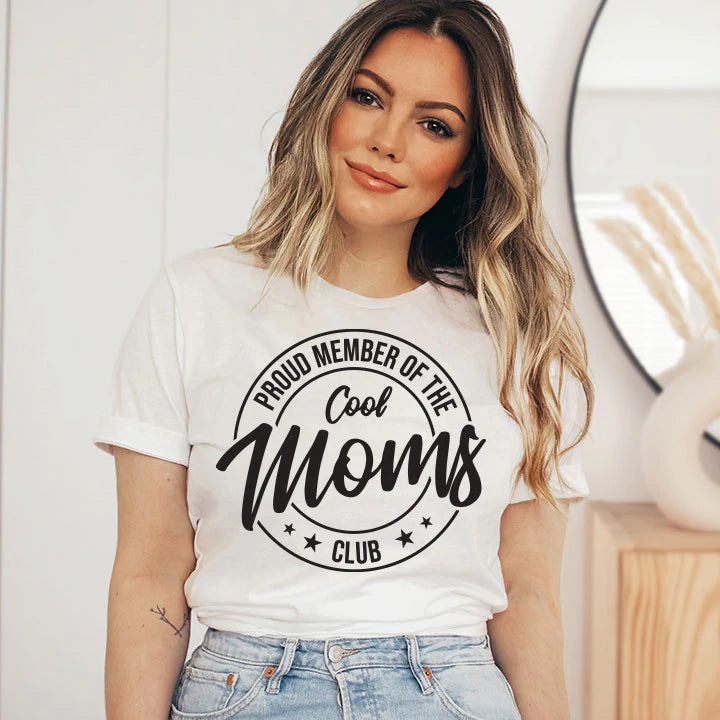 Cool moms club t-shirt